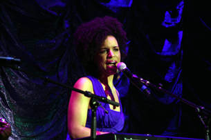 Laura Izibor 