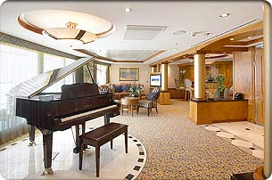 Royal Suite Image