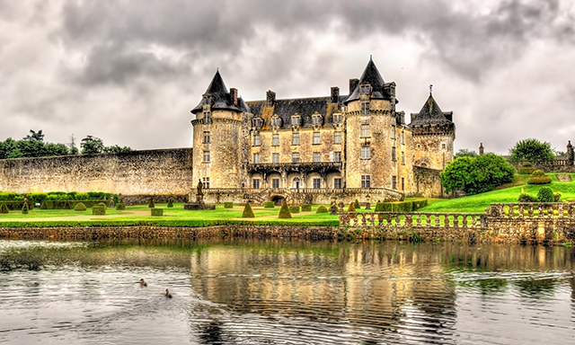 Rochefort & The Castle of La Roche Courbon