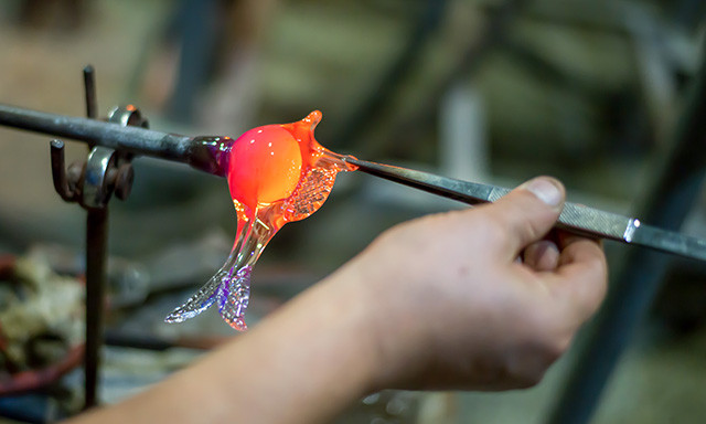 Golden Glassblowing Experience